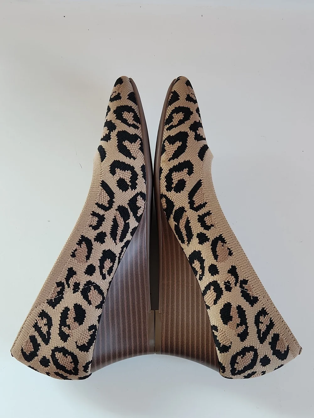 Vivaia Margot Wedge Leopard Knit Pointed Toe Pump Heels Beige/Black Size 37.5